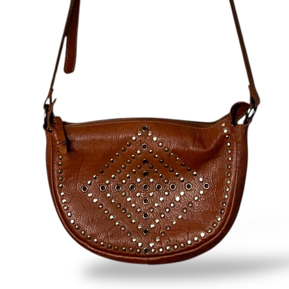 ASHWOOD Genuine Leather Cognac Studded Crossbody Bag Adjustable Strap - Picture 4 of 16